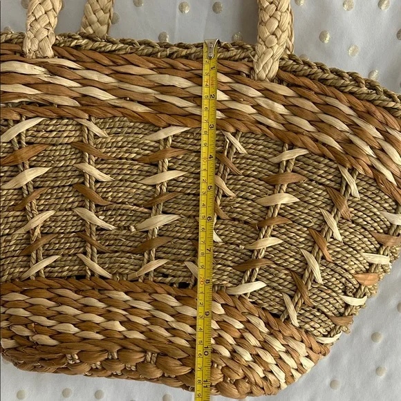 Naturalizer Woven Tan and Brown Tote - Picture 4 of 13